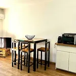 Superbe Logement Climatise A 2 Pas De La Mer
