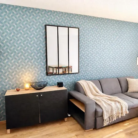 Superbe Logement Climatise A 2 Pas De La Mer Apartment